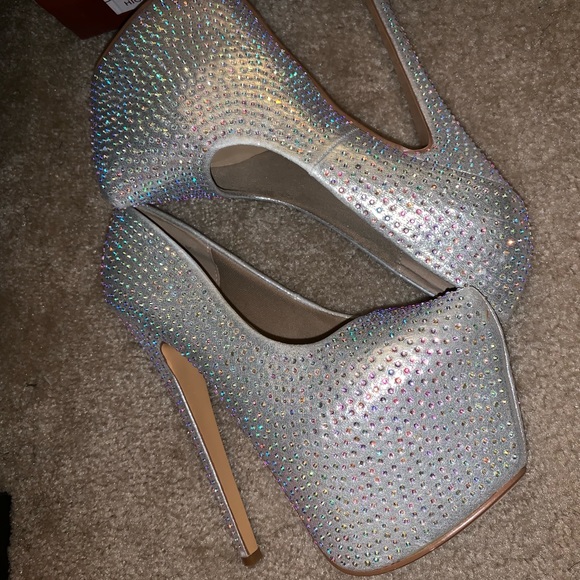 Sparkle Rhinestone Heels - Picture 3 of 4